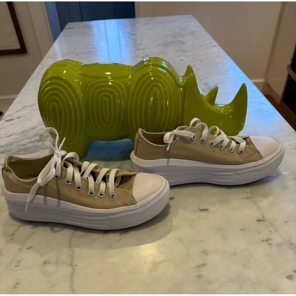 Converse All Star Platforms 6.5 - Picture 1 of 7